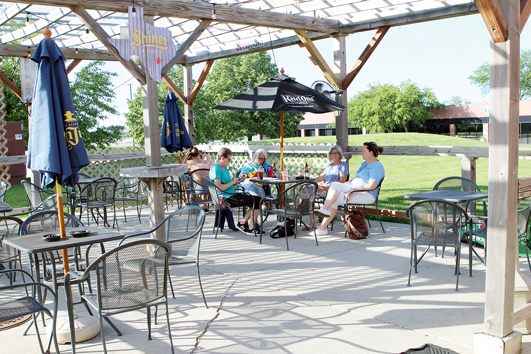Vista Pub | CITYVIEW - Vimarsana News